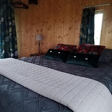 La Tour De Ver Gite Atypique Possibilite Table D'Hotes Sur Reservation Dış mekan fotoğraf