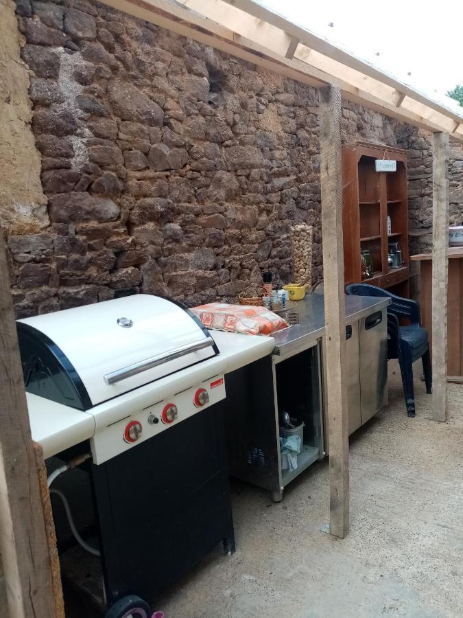 La Tour De Ver Gite Atypique Possibilite Table D'Hotes Sur Reservation Dış mekan fotoğraf